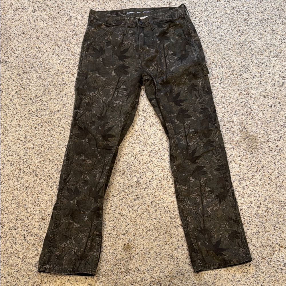 Old Navy Green Camouflage Straight Pants